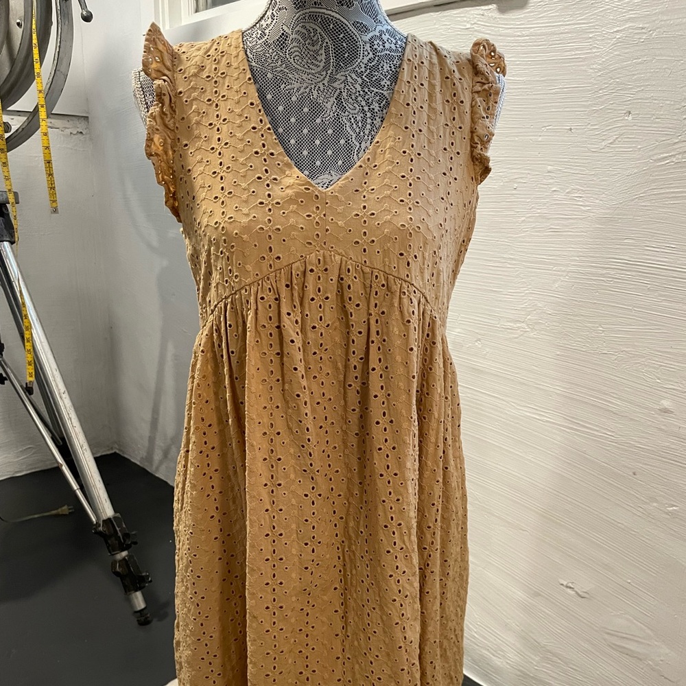 Knox Rose Gold Eyelet Dress (XS)